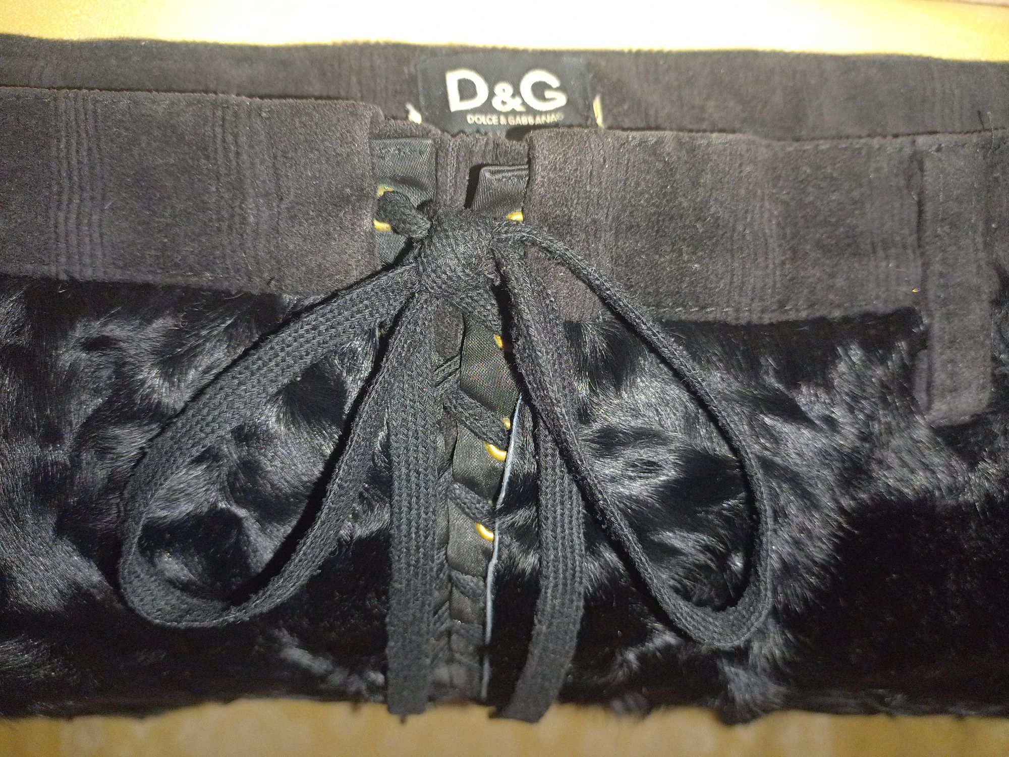 Юбка со шнуровкой Dolce&Gabbana оригинал мех ламы вельвет