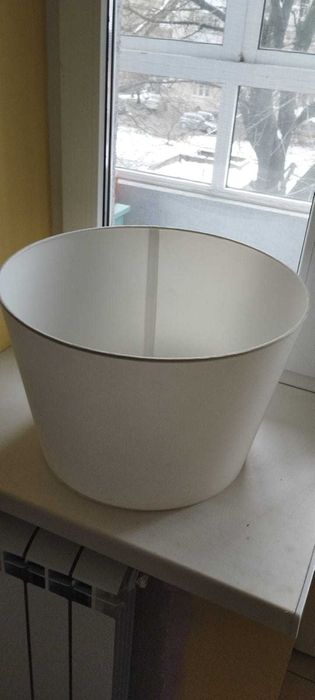 Плафон світлий діам 50 см.