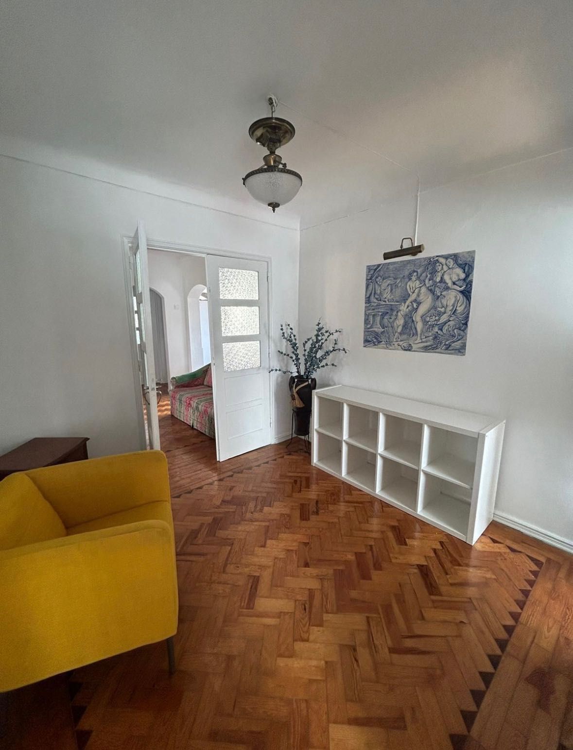 QUARTO - mês de agosto ao pé da praia