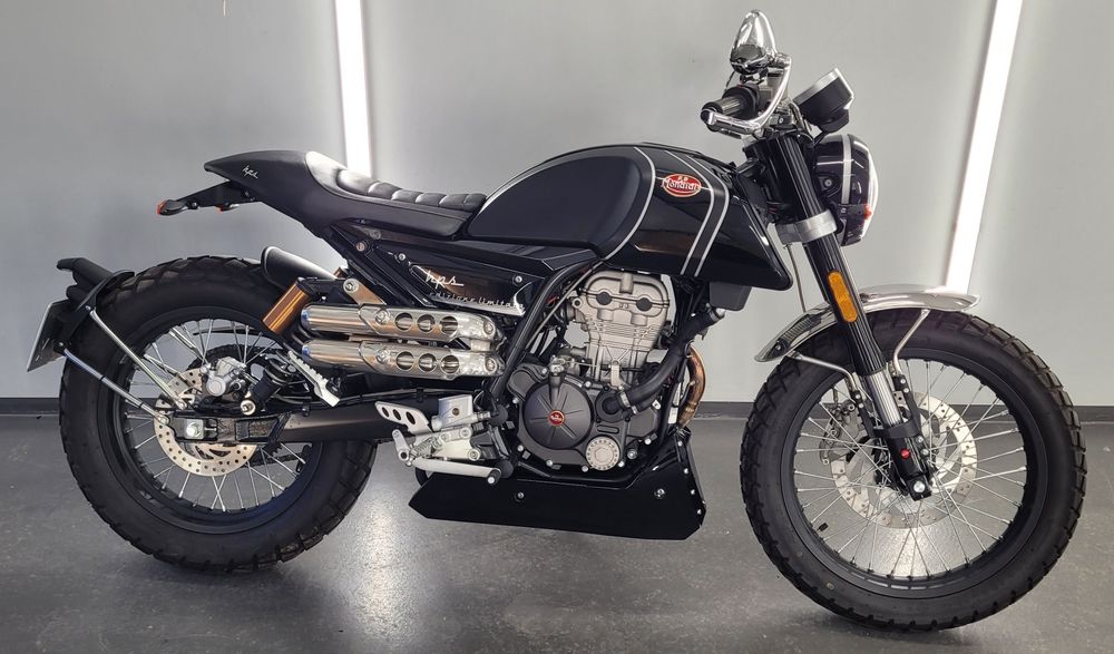 Mondial 125 HPS  Edycja Limitowana 3390km