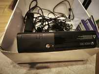 Xbox 360 250 GB plus dodatki