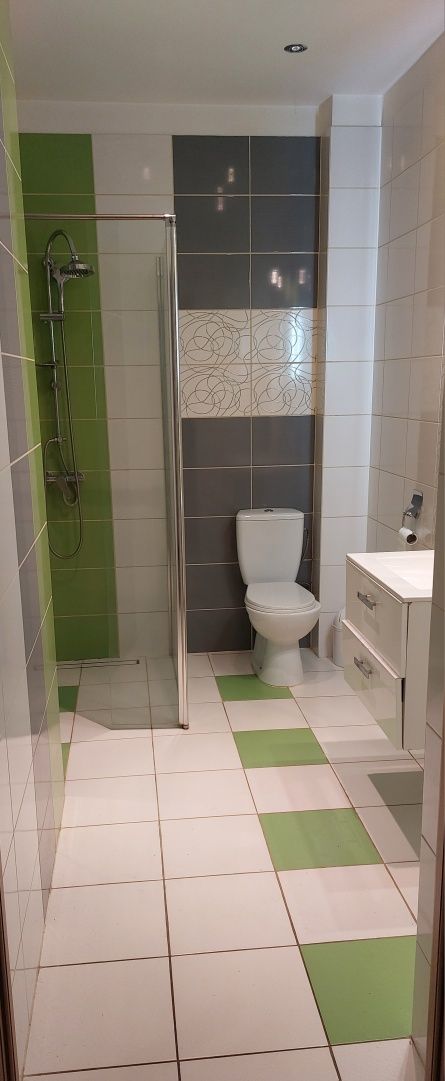 Wynajem pokoi dla pracowników 50 zł od osoby za nocleg.
