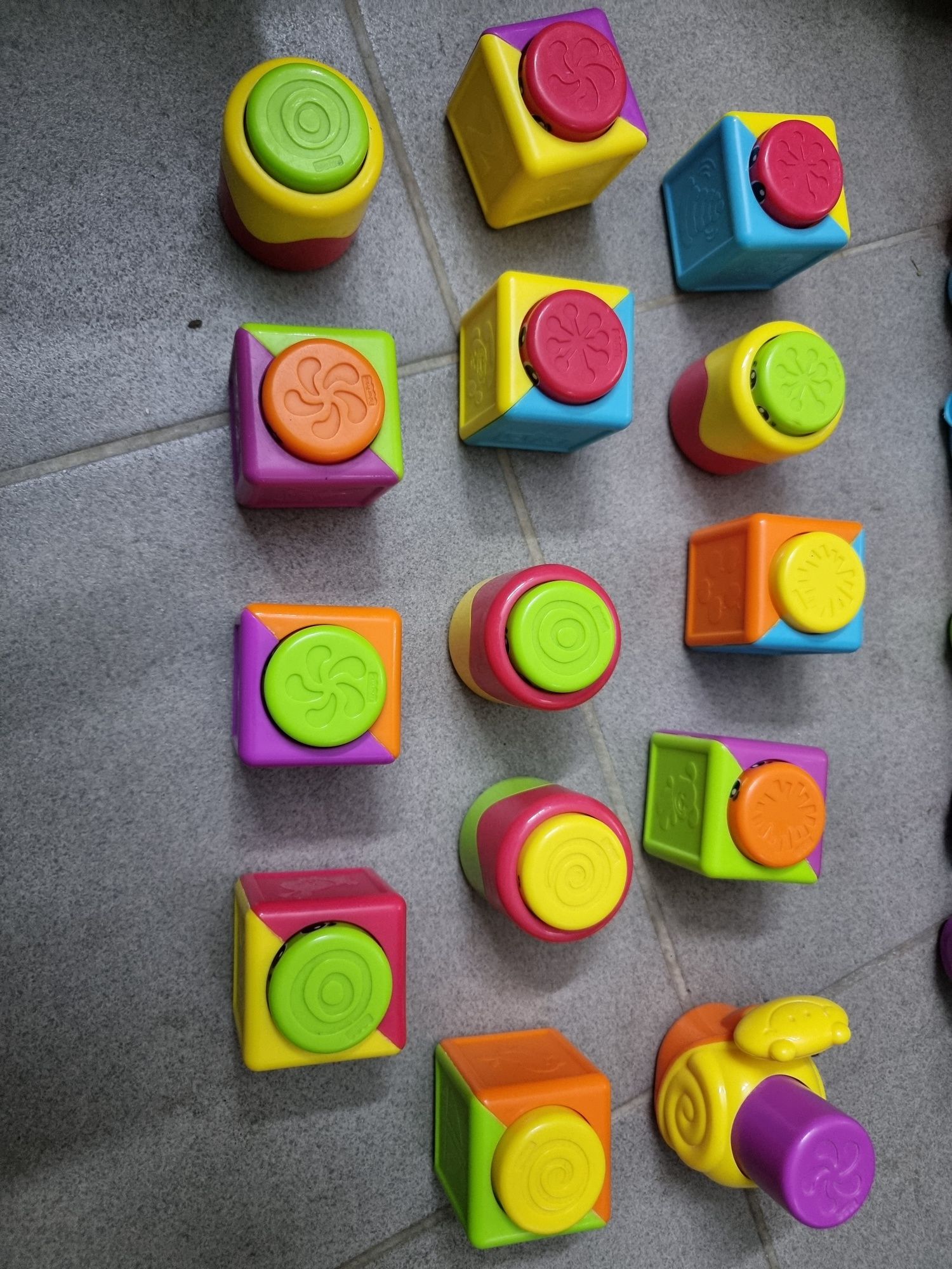 Fisher Price wesołe miasteczko + dodatkowe klocki