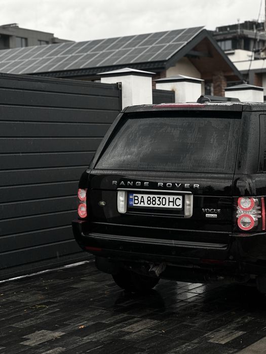 Продам ренж ровер RANGE ROVER