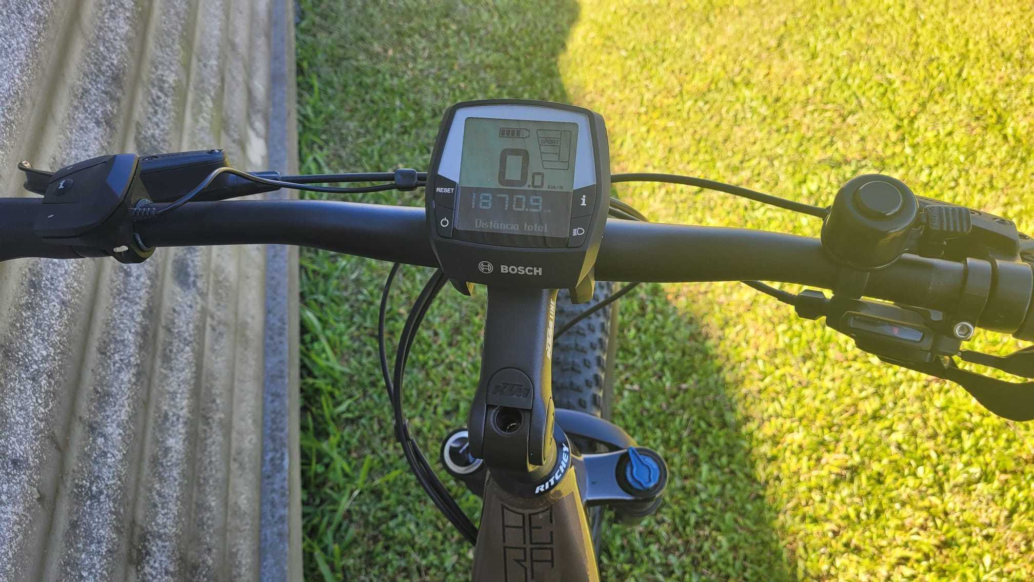 Bicicleta KTM Macina Aera 671