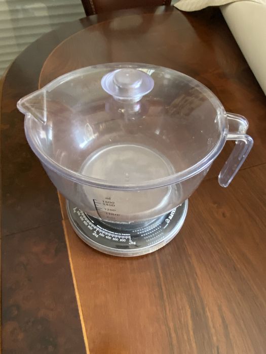 Balança de cozinha nova