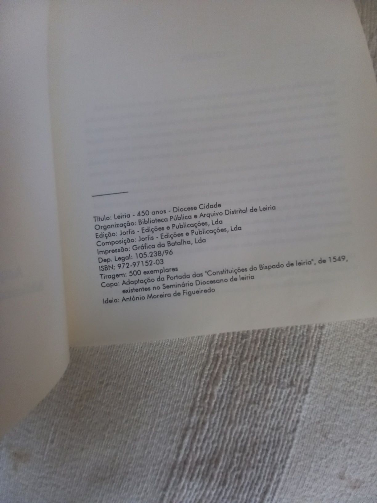 Livro sobre a Diocese de Leiria