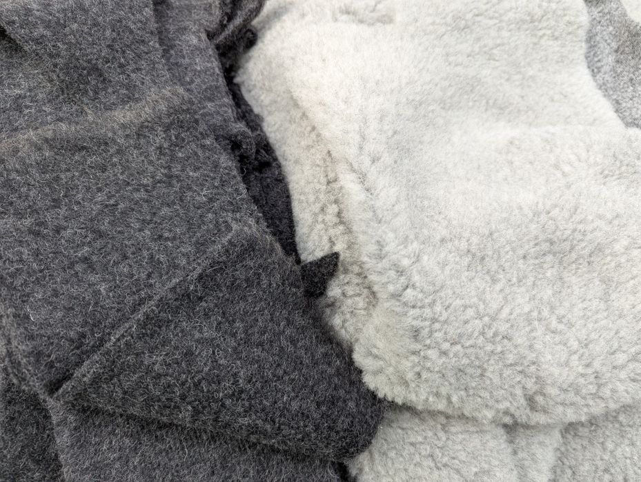 Ścinki kawałki materiału wełna baranek