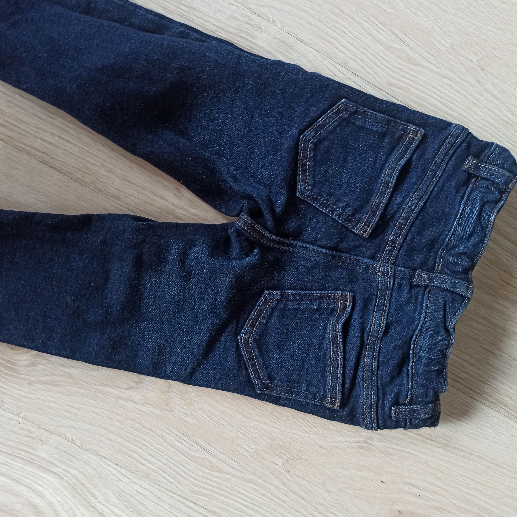 Next spodnie jeansowe r.98