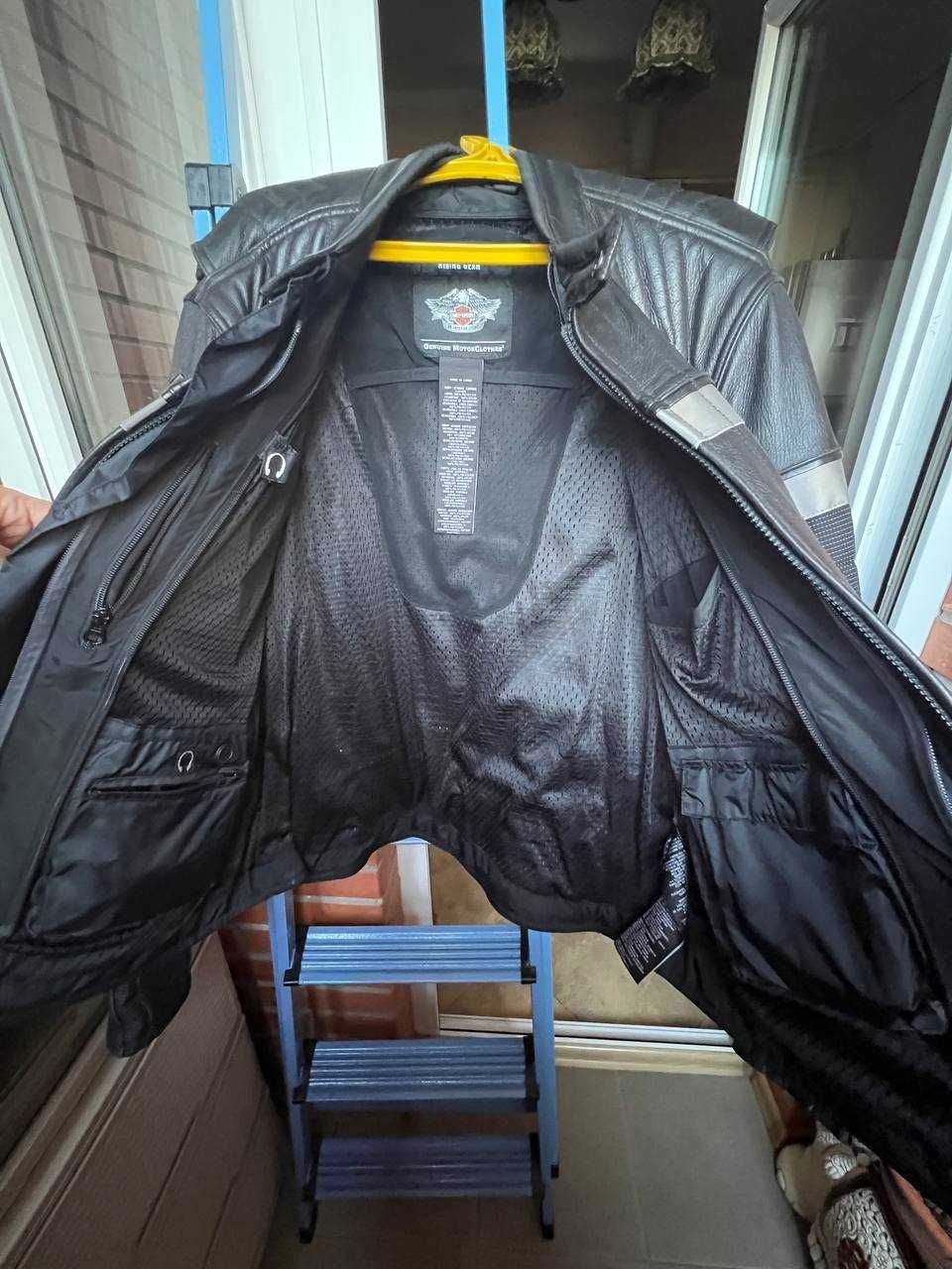 Куртка кожаная мужская Harley-Davidson, Motor Cycles. ХL