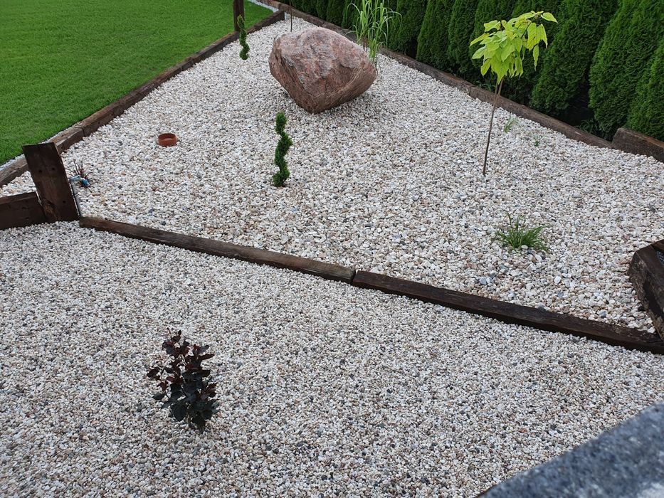 Kamień ozdobny grys/otoczak BIAŁY z domieszką kolorów. Z transportem