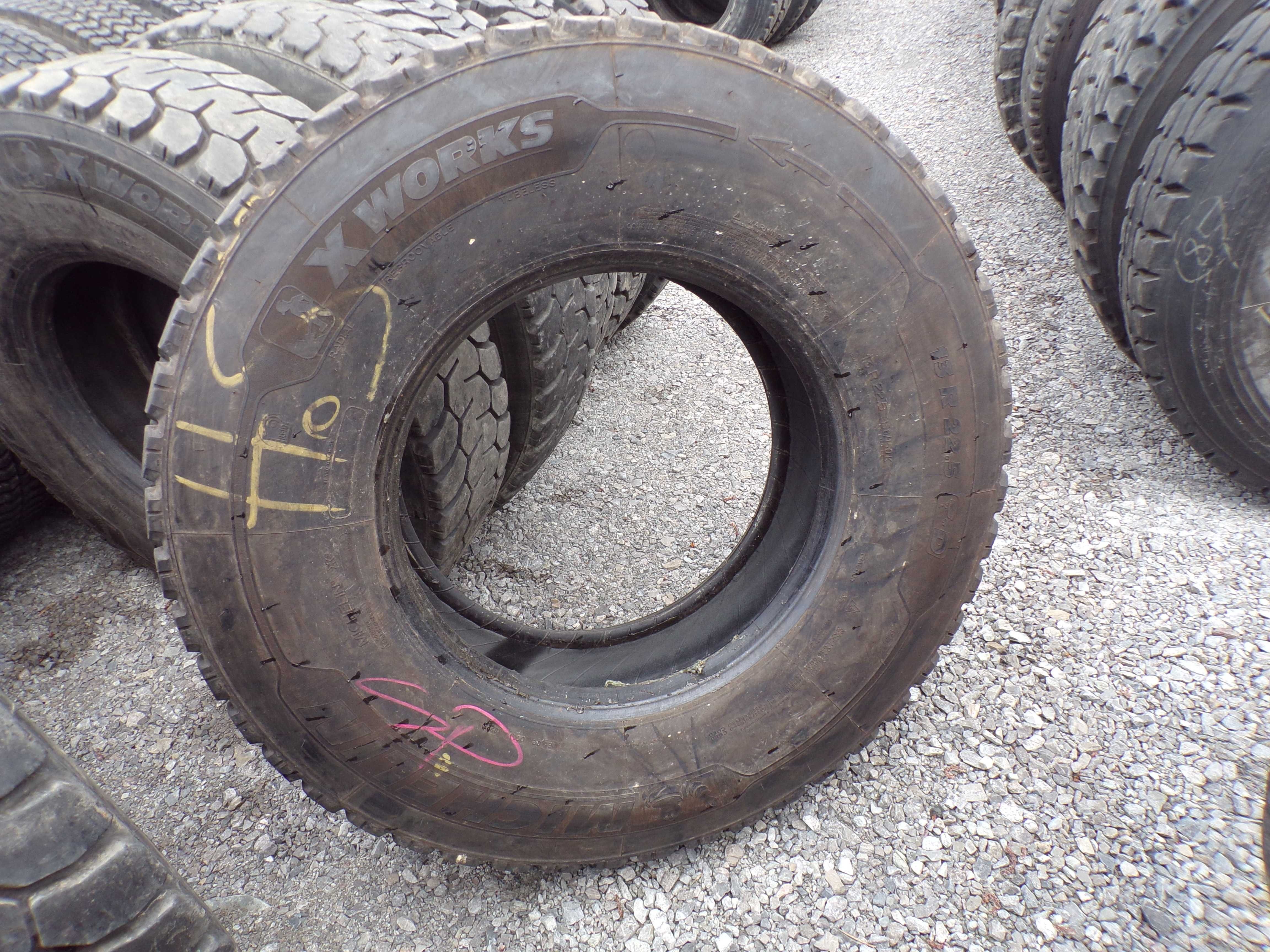 opona 13R22.5 MICHELIN X WORKS D Remix (750 netto/szt)