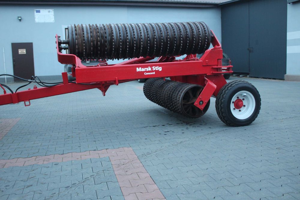 Wały posiewne dalbo 6m ciągane vaderstad 6,3m