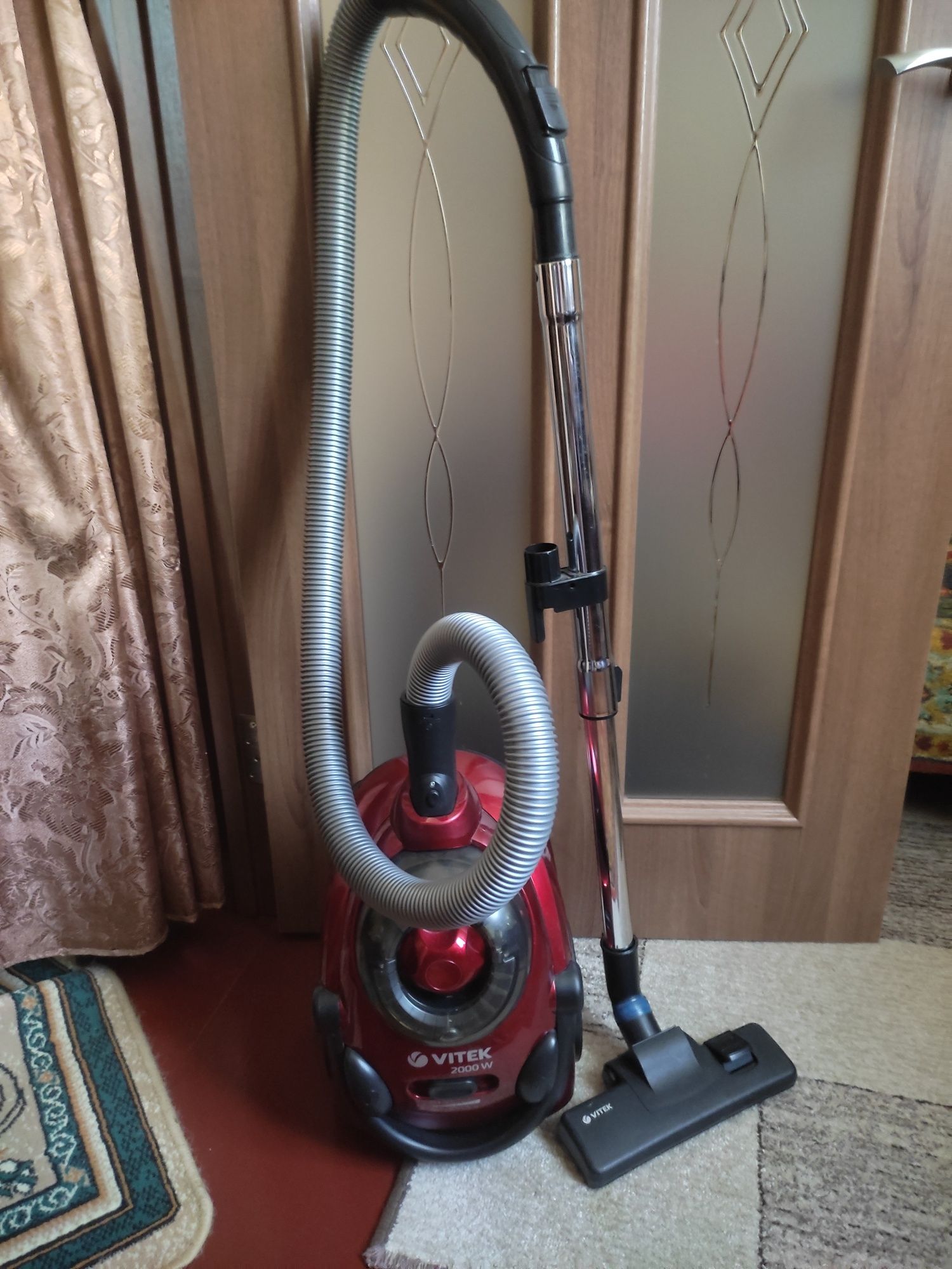 Пылесос vitek 2000