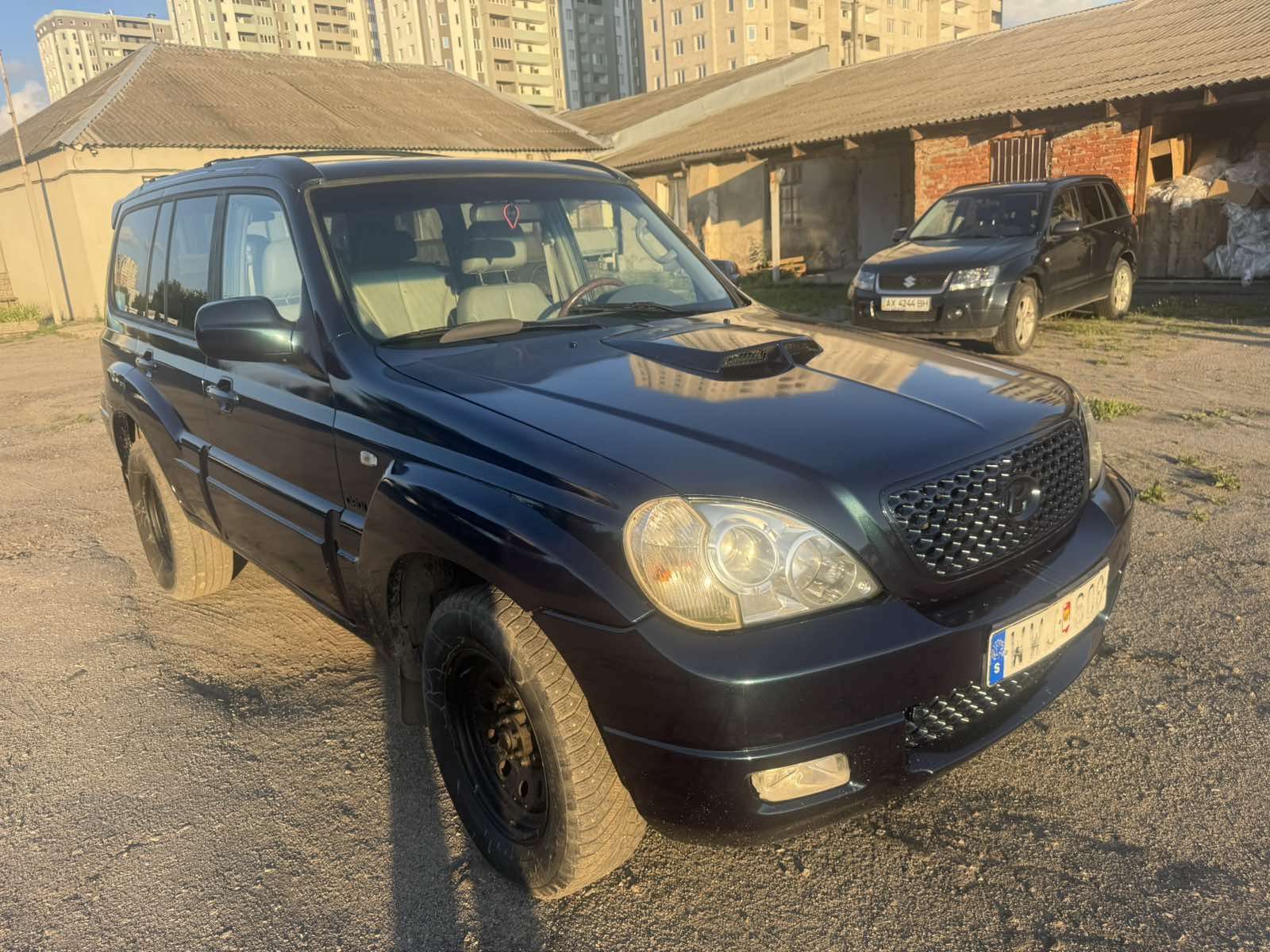 Hyundai Terracan 2005рік 2, 9дизель АКПП повний привід 4х4 гарний