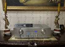 підсилювач  Marantz PM7005 ЦАП