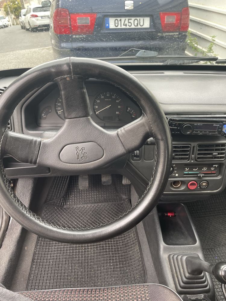Peugeot 106 gasolina