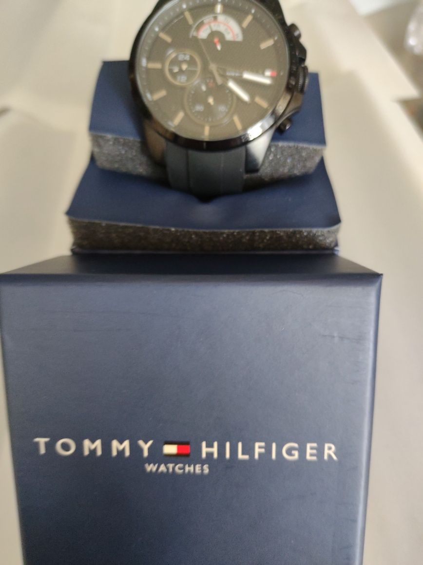 Zegarek Tommy Hilfiger