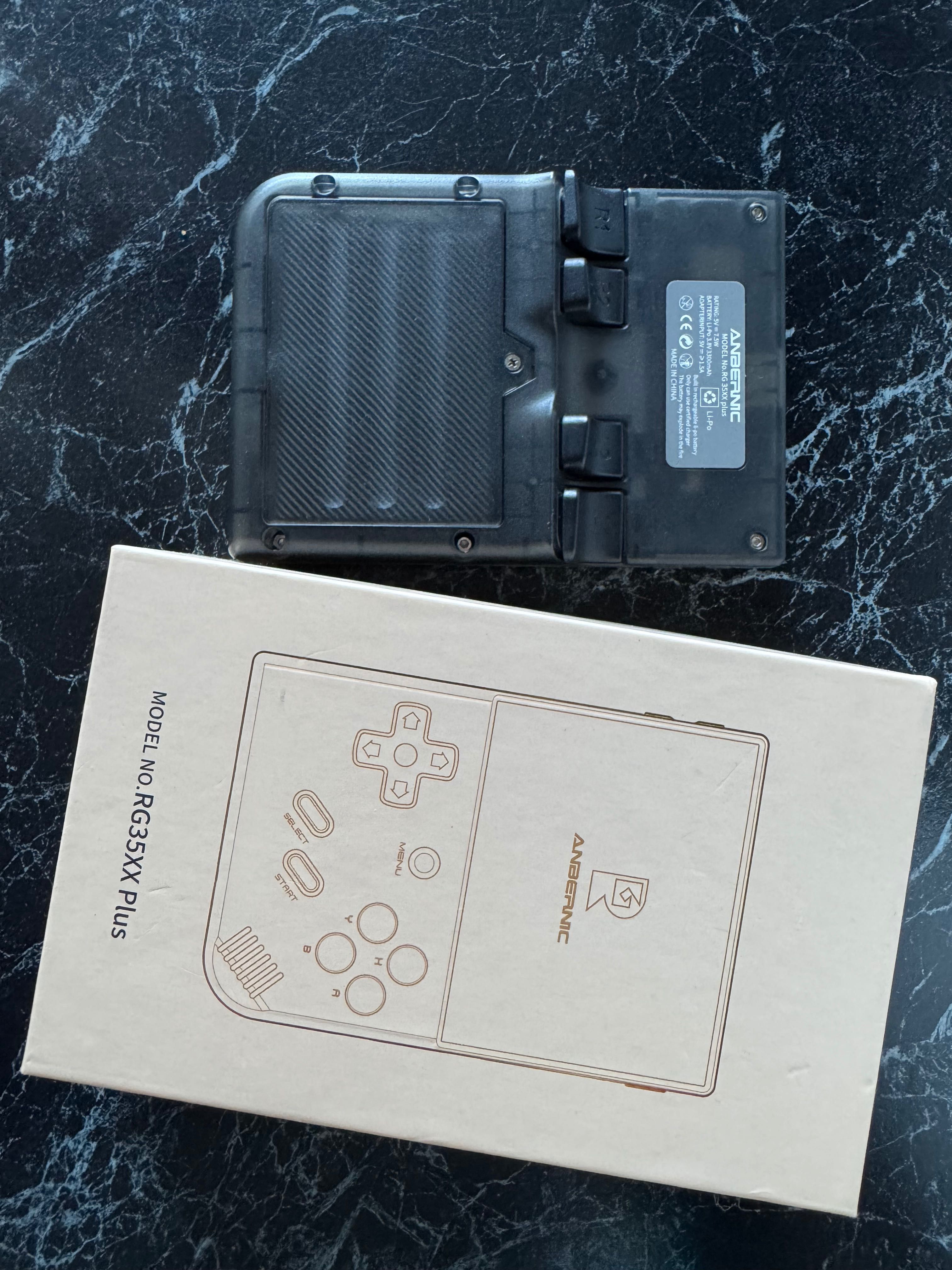 Anbernic rg35xx plus