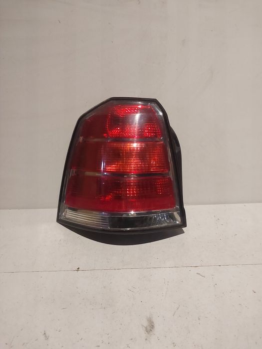 Opel Zafira B tylna lewa lampa tył lewy