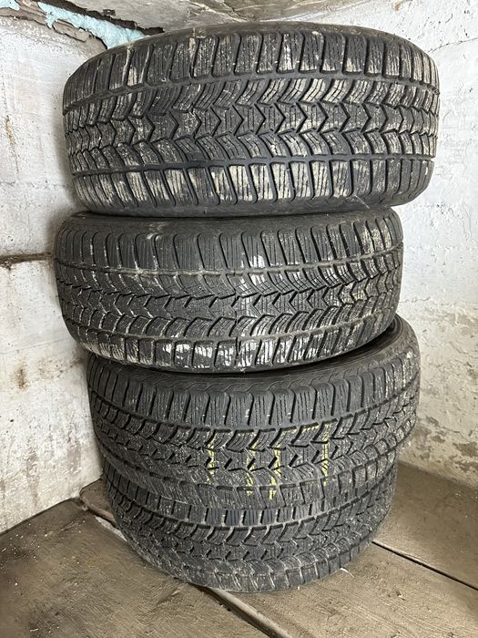 Резина зимова 225/55/17  шини зимові 225.55.17