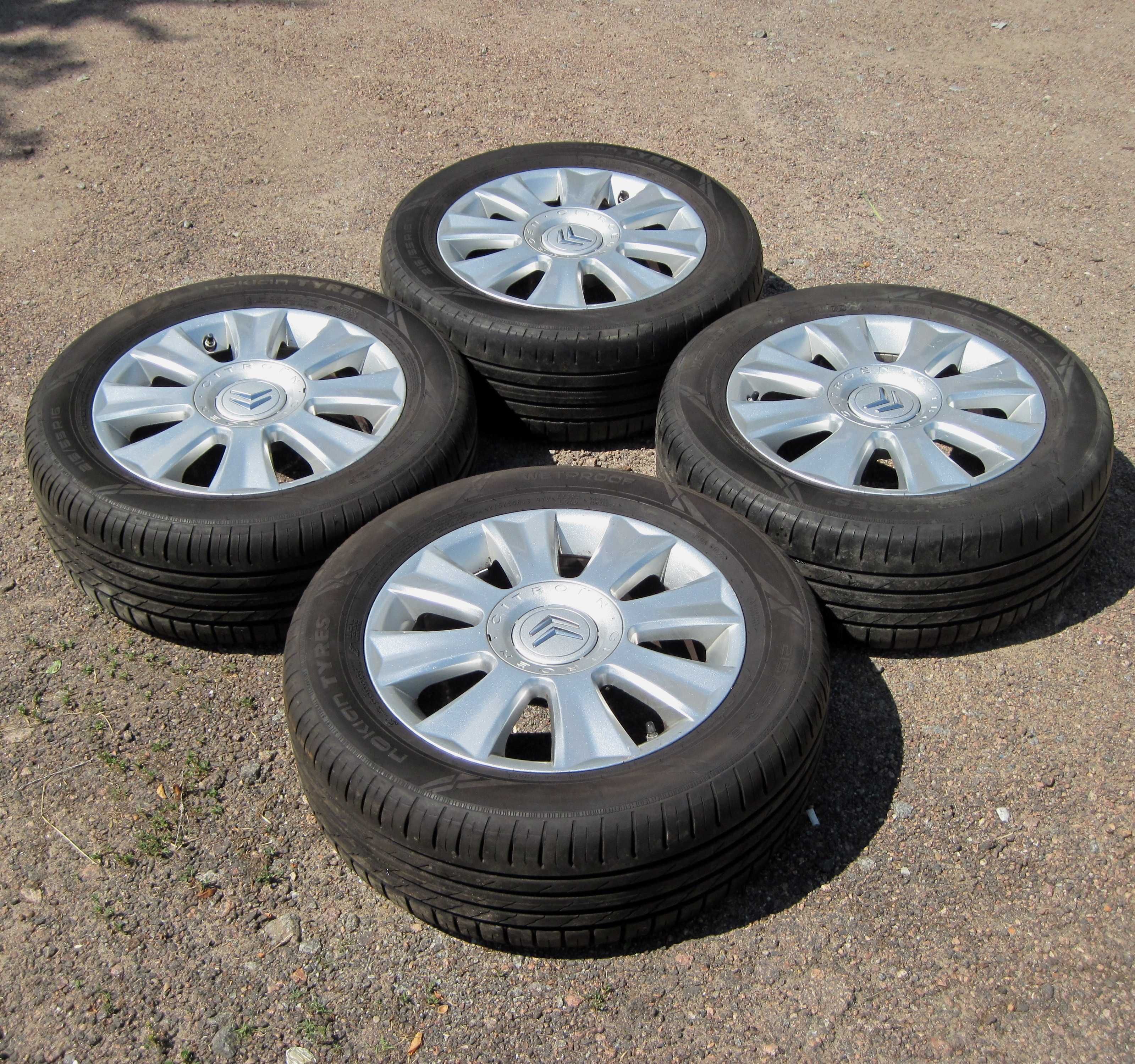 Литые диски ситроен 4*108* 6.5j r16 c резиной нокиан 215*55 R 16