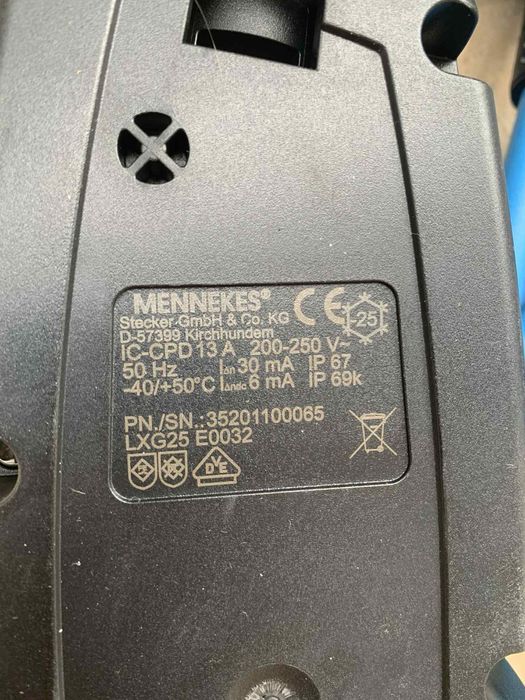 Kabel do ładowania Mazda