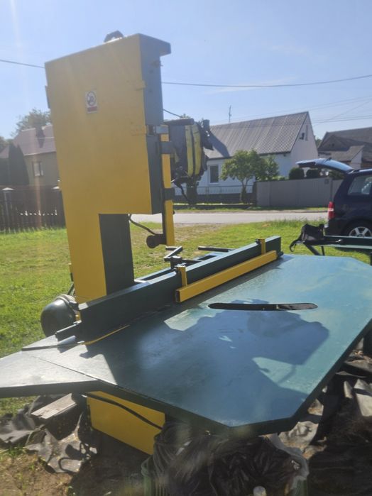 Piła taśmowa pionowa 7,5 kw