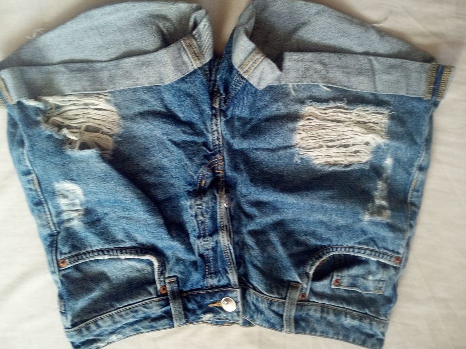 Wyprzedaż po 5 zł.