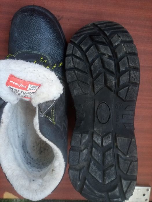 Взуття чоловіче робоче 42р