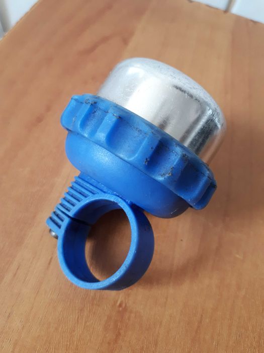 Dzwonek rowerowy obrotowy