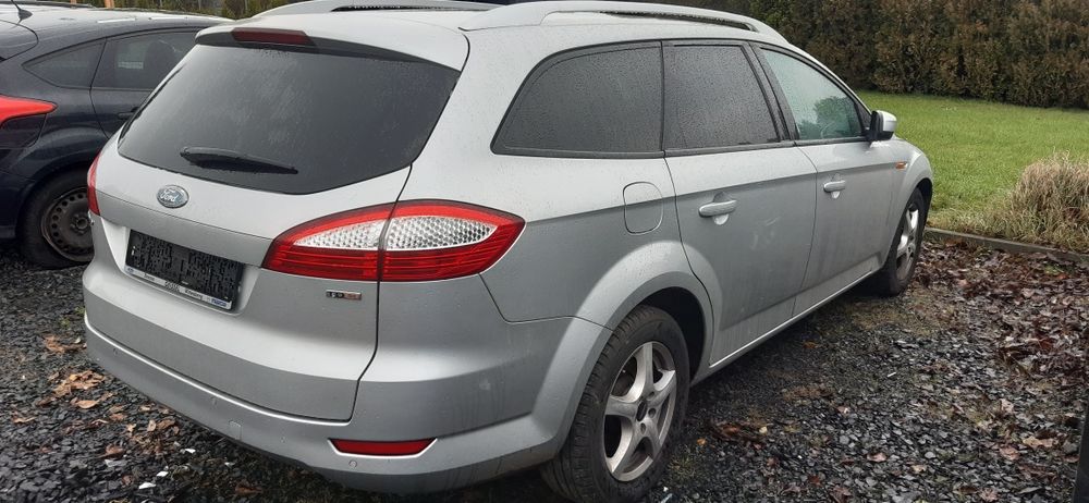 Ford Mondeo części drzwi klapa silnik 2.0 tdci blotniki pas