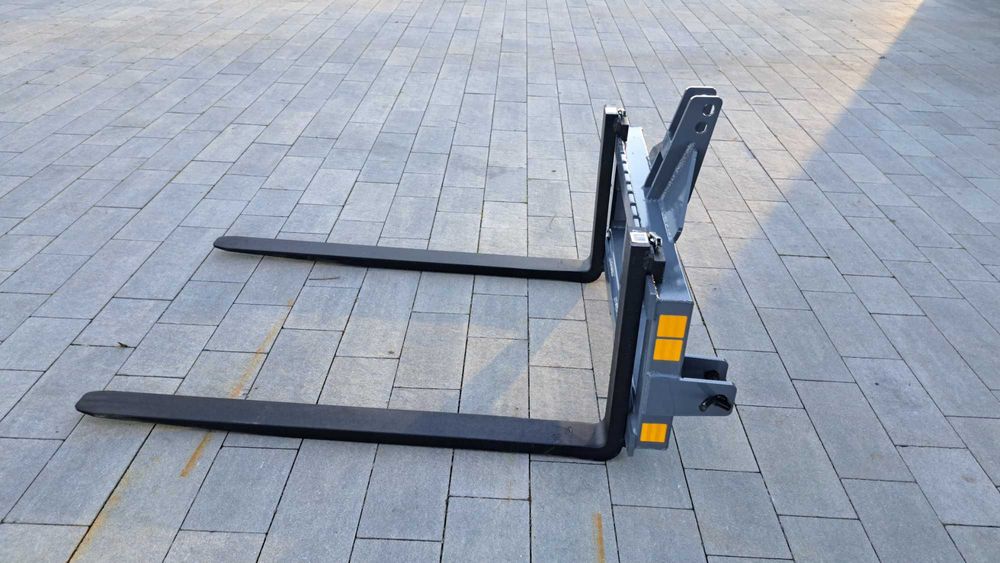 paleciak na tył ciągnika widły do palet 2 TONY TUZ ciągnika producent