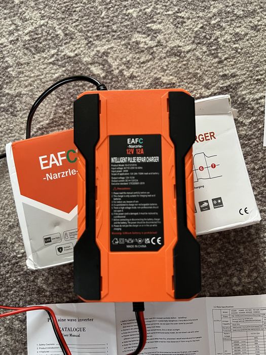 Розумний зарядний пристрій 12v/12A