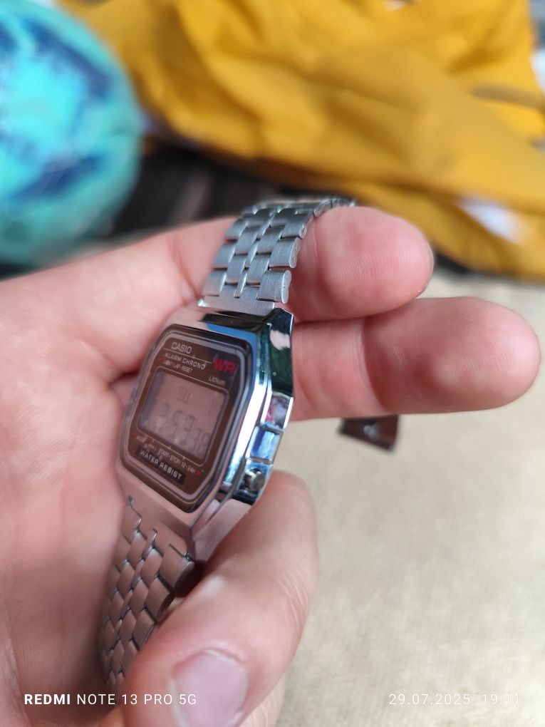 Zegarek męski casio pomarańczowy cyfrowy