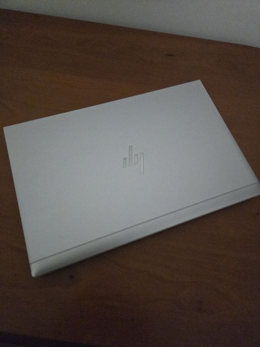 Hp 830 G7 - i5 10310u, 16Gb Ram, SSD M2, 13.3" Fhd c/ Sure View