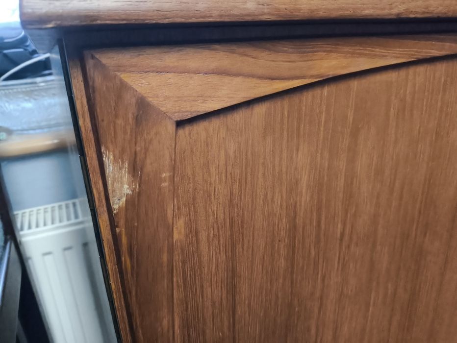 Witryna  podświetlana vintage