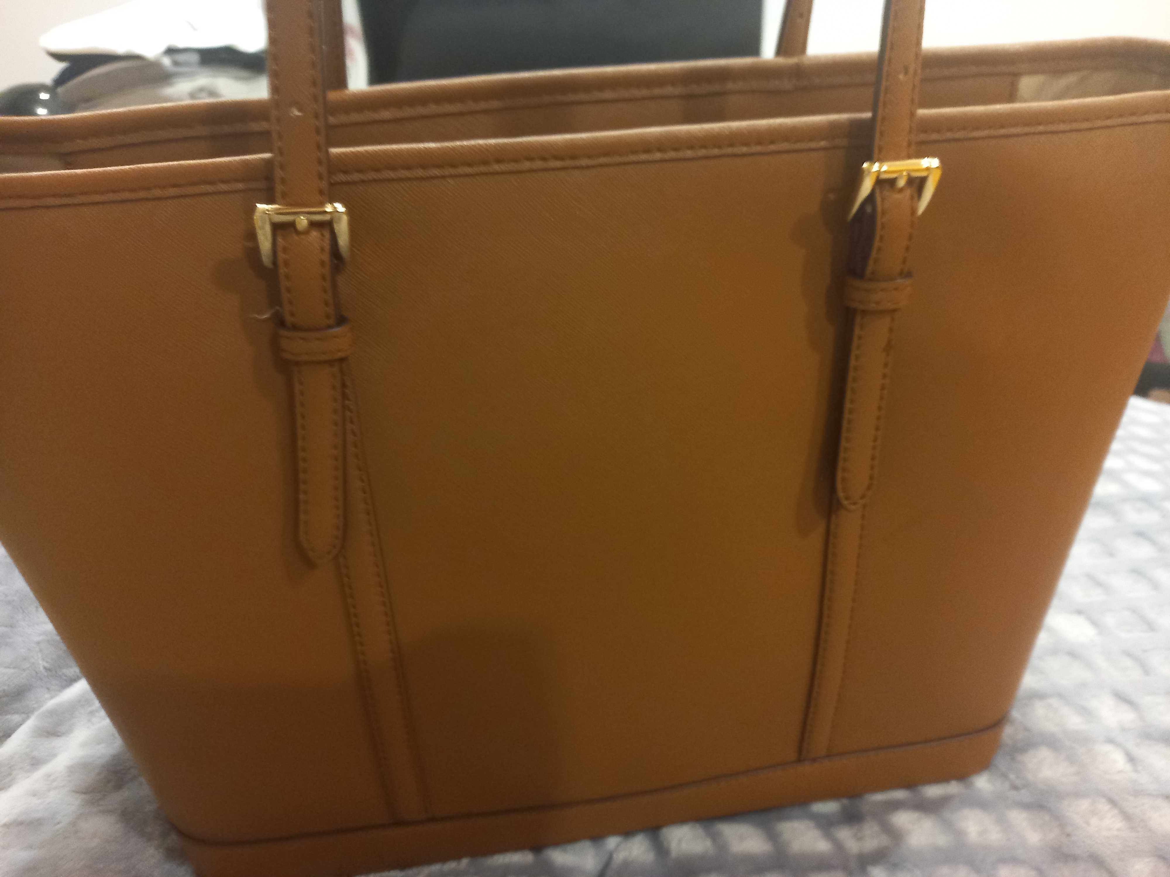 Mala michael kors camel