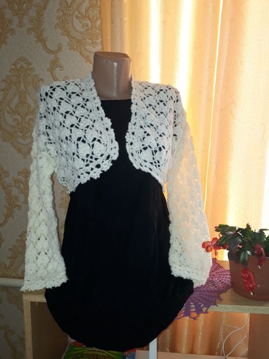 Болеро ручной работы (крючком). Размер 46-48