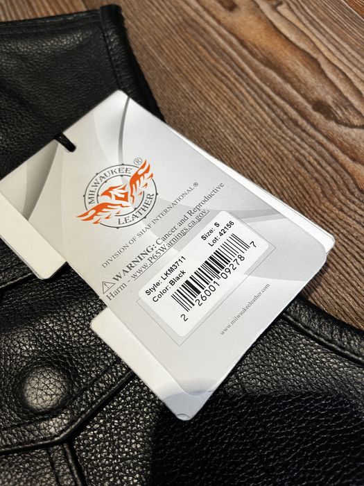 Шкіряний мотожилет Milwaukee S