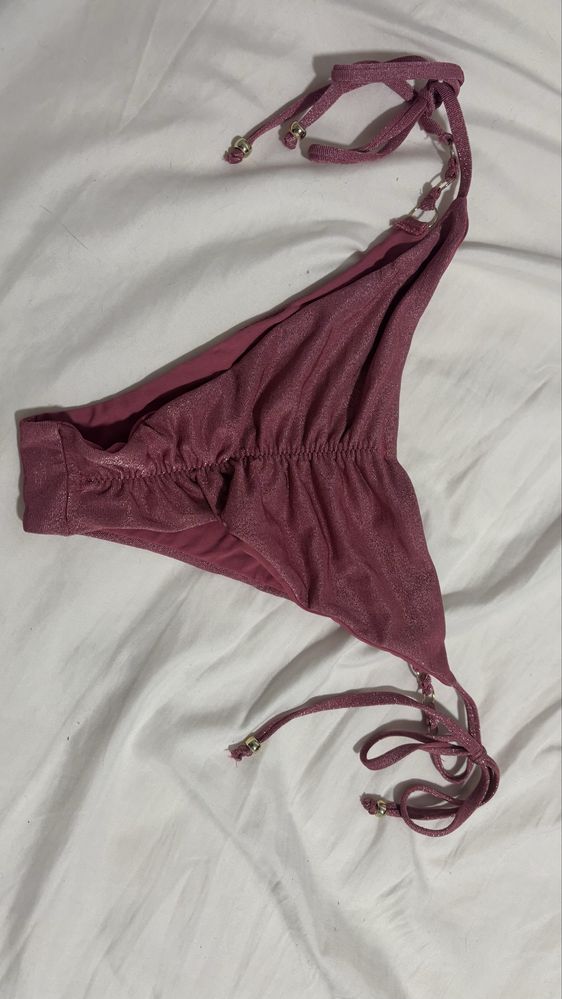 Cueca de biquini nova !