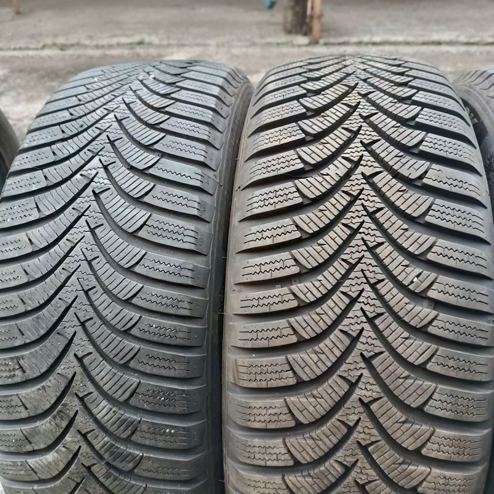 Продам комплект зимових шин Hankook Winter I Cept RS2 205/55 R16 91T.