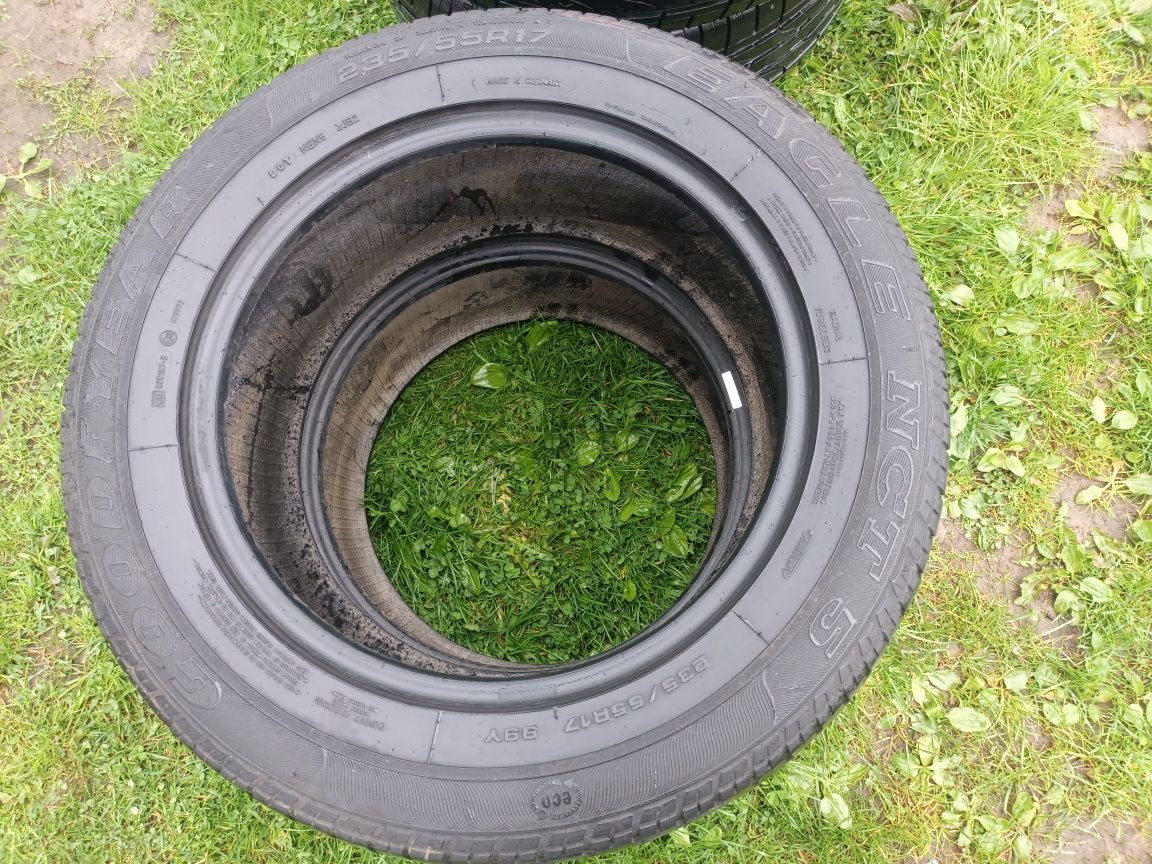 Opony Bridgestone Goodyear 235.55.17Tki 8MM Bieżnik