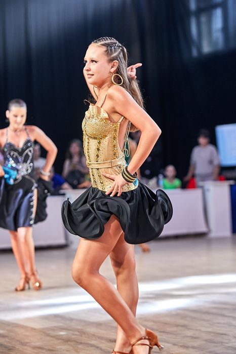 Яскрава сукня для латини,  Юніори,  150-160 см, ХС