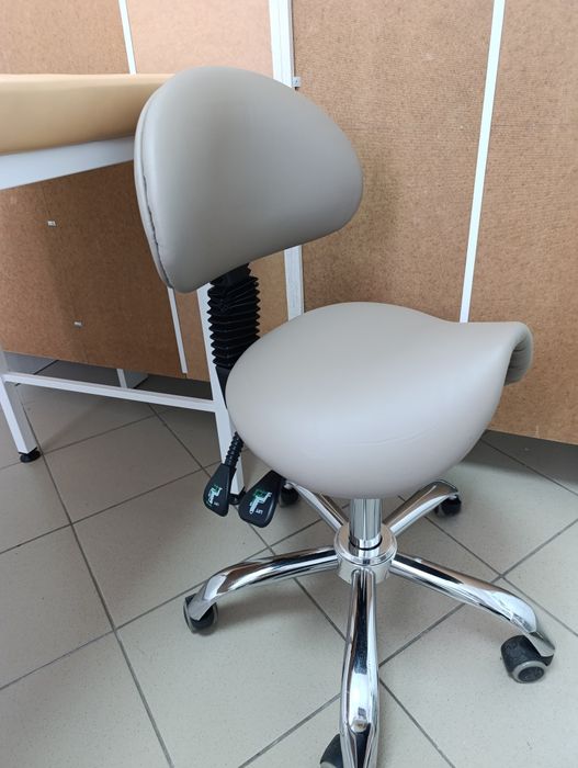 Стілець сідло з регулюванням висоти і спинки