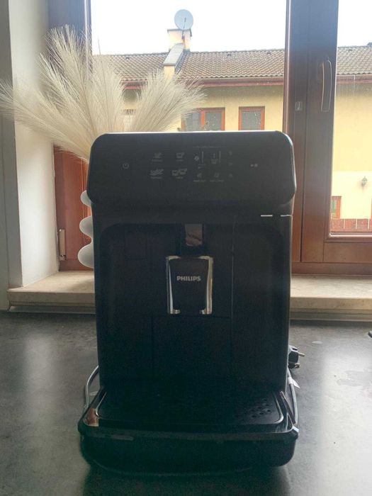 Philips EP1200/00 Ekspres Ciśnieniowy:Świeża Kawa na Wyciągnięcie Ręki