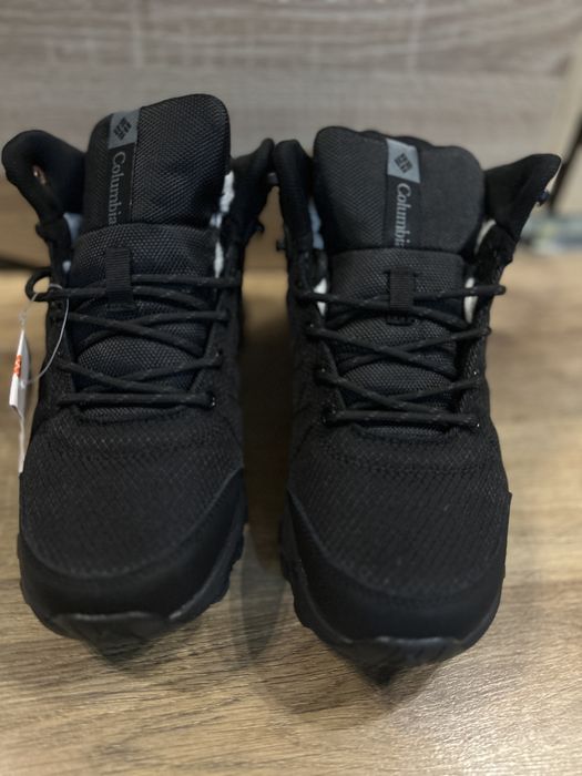 Ботинки термо зима  Columbia p.41 нові