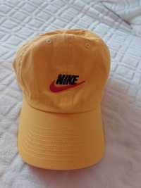 NIKE/Żółto-pomarańczowa czapeczka z daszkiem, czapka sportowa