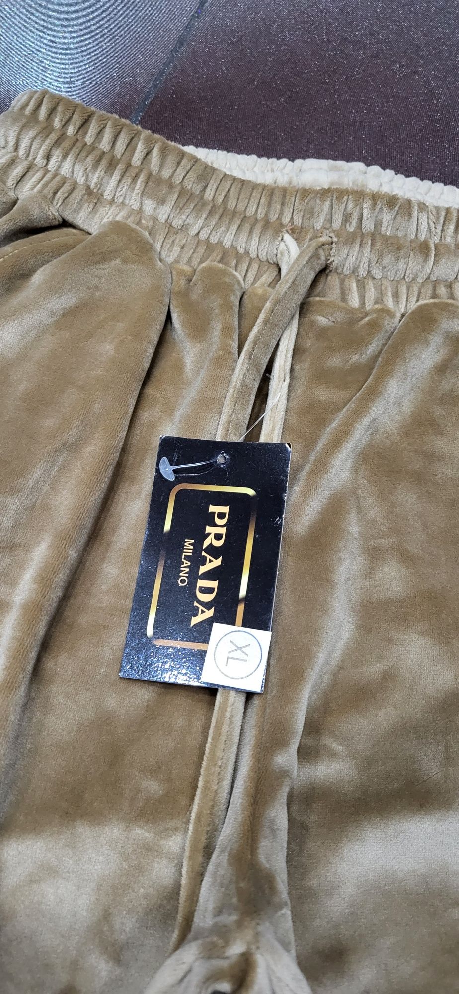 Śliczne beżowe spodnie welurowe miękkie bawełna premium prada XL