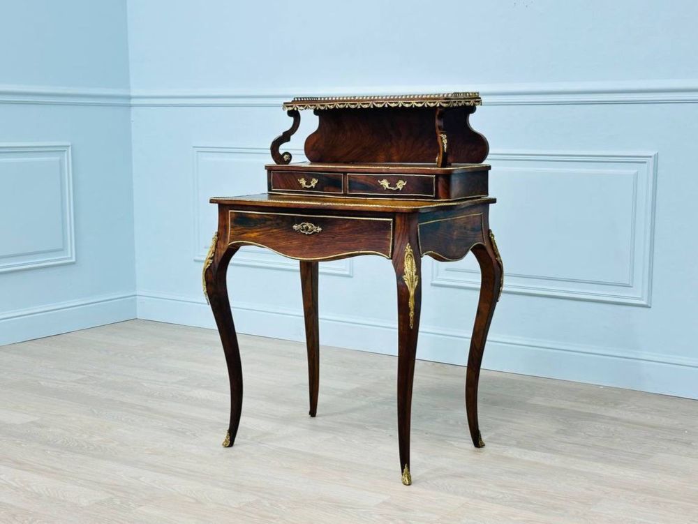 Антикварний секретер-бюро у стилі Людовика XV